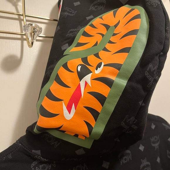 MCM X BAPE MONOGRAM SHARK HOODIE color black size S - Picture 2 of 11
